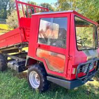 Trattrice agricola