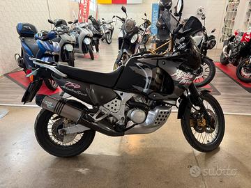 Honda Africa twin 750