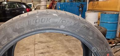 Hankook ION Evo 235 40 R19 96W