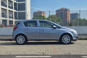 Opel Corsa Serie D anno 2009 euro 4 benzina