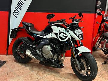 CF MOTO 650 NK IN PROMOZIONE