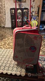 Valigia per bambini, Trolli