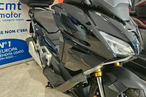 Honda forza 750 2021