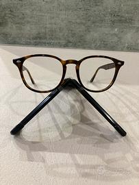 Ray Ban