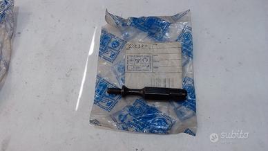 SUPPORTO SPECCHIO PIAGGIO 622391