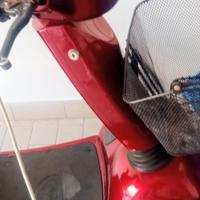 Scooter elettrico per disabili
