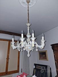 Lampadario in Capo di Monte