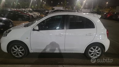 Nissan Micra del 2015 benzina 1200 112000