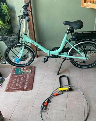bicicletta elettrica pieghevole