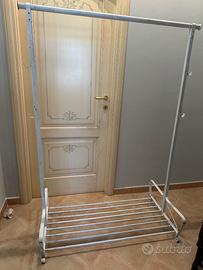 Stand Appendiabiti