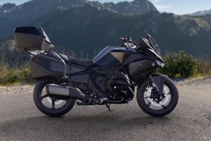 BMW R 1300 RT Triple Black