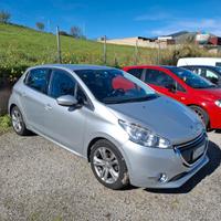 Peugeot 208 Allure 1.6 HDi 115cv - 2014 NEOPATENTA