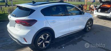 Ford focus active myhibrid gennaio 2023