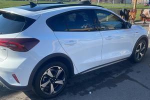 Ford focus active myhibrid gennaio 2023