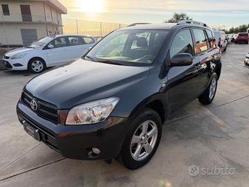 Toyota RAV 4 RAV4 2.2 D-4D 136 CV Luxury