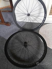Bontrager Aeolus Pro 37 