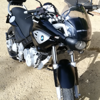 Motorrad BMW F650cs Scarved