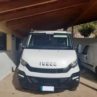 Iveco Daily 35- 130 - 2014 - trilaterale