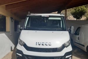 Iveco Daily 35- 130 - 2014 - trilaterale