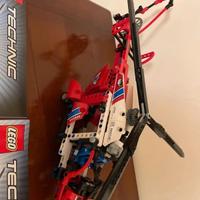 LEGO Technic 8068 - Elicottero di Salvataggio