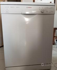 lavastoviglie Bosh