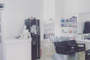 Negozio parrucchiere