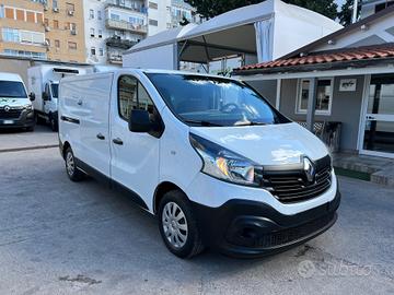 Renault Trafic L2H1 dci 120