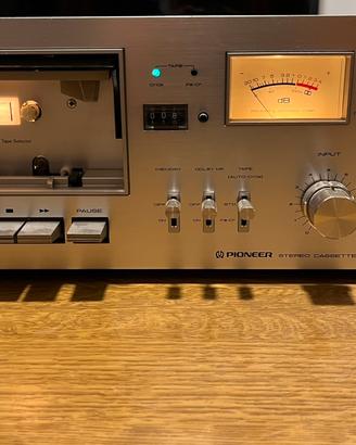 Deck cassette Pioneer CT-F7070.