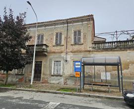 CASA SEMINDIPENDENTE A FRUGAROLO