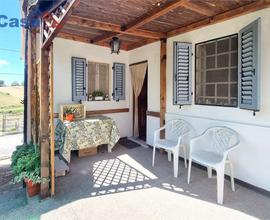 Casa indipendente tra le colline marchigiane