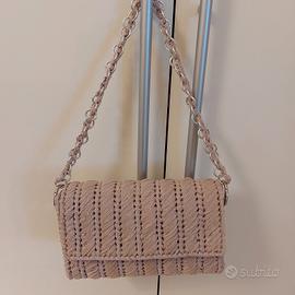 Borsetta all'uncinetto 