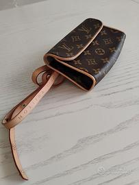 Pochette vintage Louis Vuitton 