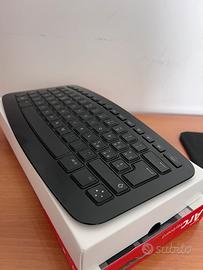 Tastiera wireless Microsoft Arc Keyboard –Compatta