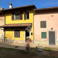 CASA SEMINDIPENDENTE A TORTONA