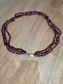 Collana granati 3 fili con fermaglio in oro 18k