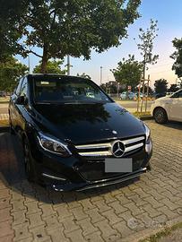 Mercedes B180