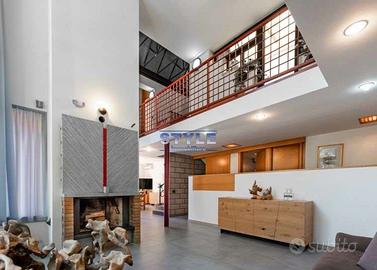 VILLA SINGOLA DALL'INCANTEVOLE DESIGN