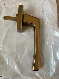 Maniglie per finestre