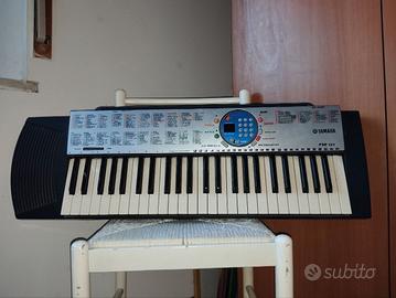 pianola yamaha PSR-125