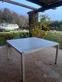 tavolo da esterno