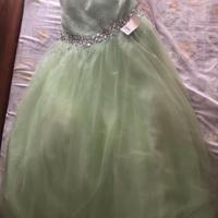 Abito da cerimonia o da sposa
