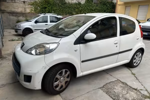 Peugeot 107 per neo patentati