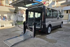 Nissan Primastar C29 6 Posti - Con Sollevatore Idr