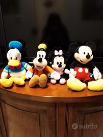Peluche Della Walt  Disney 