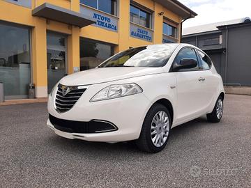 Lancia Ypsilon Benzina cc. 1.242 - 5 Porte 5 Posti