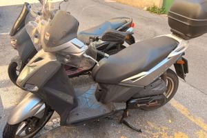 KYMCO AGILITY 125 14.000 km NON TRATTABILE