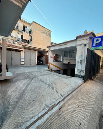 Posti auto e moto