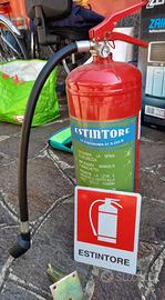 Estintore a polvere da 6 litri