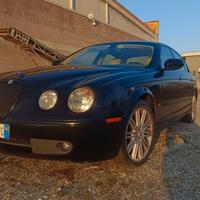 Jaguar s-type