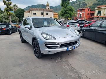 Porsche Cayenne 3.0 Diesel 240 CV - PERFETTA